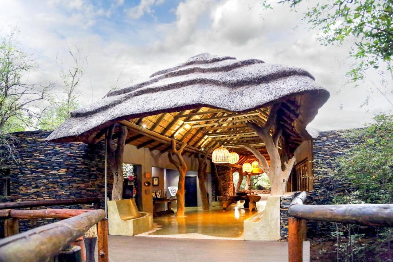 Madikwe Hills Private Game Lodge Madikwe Wildreservaat Buitenkant foto